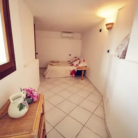 Aphrodite - Baia Santa Reparata Apartment *
