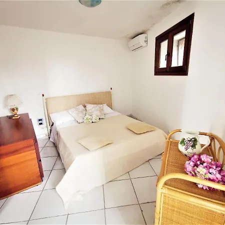 Apartment Aphrodite - Baia Santa Reparata